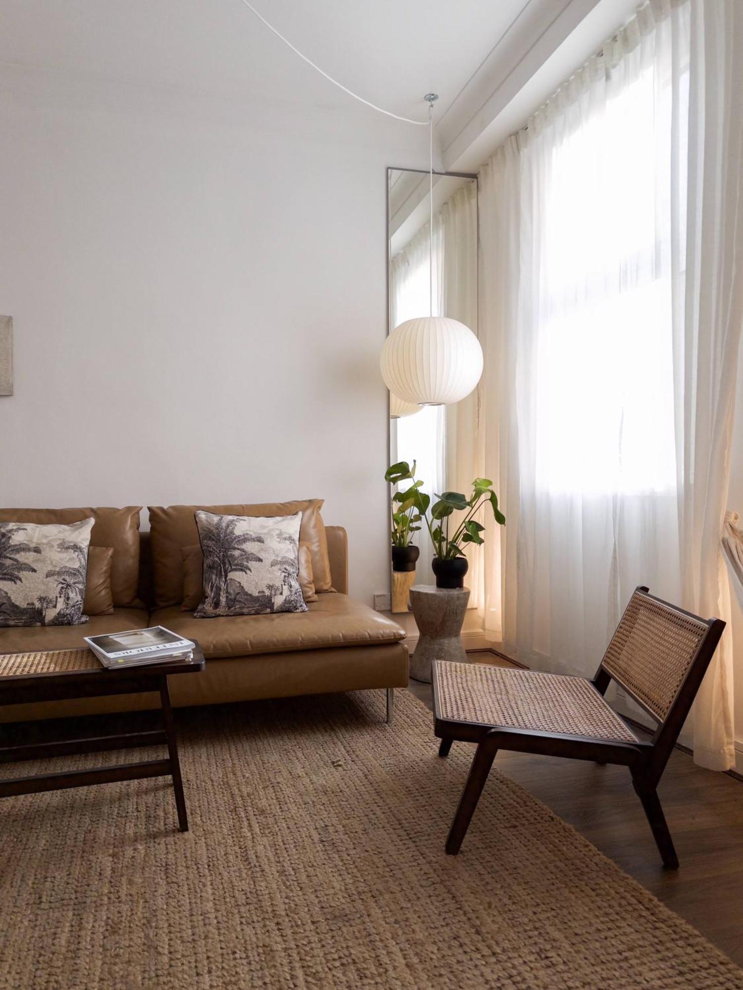 Tranquil Oasis W 100Inch Cinema & Hammock, By The Design Traveller Apartment ลอนดอน ภายนอก รูปภาพ